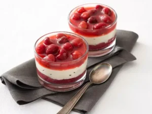 Coppa Mascarpone mit Erdbeeren